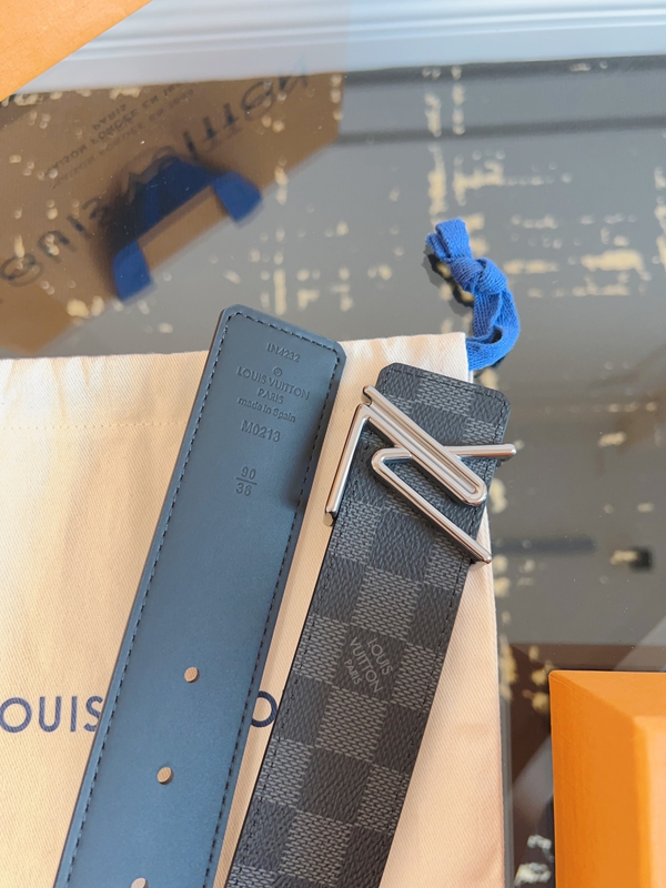 ルイヴィトンベルト内部構造